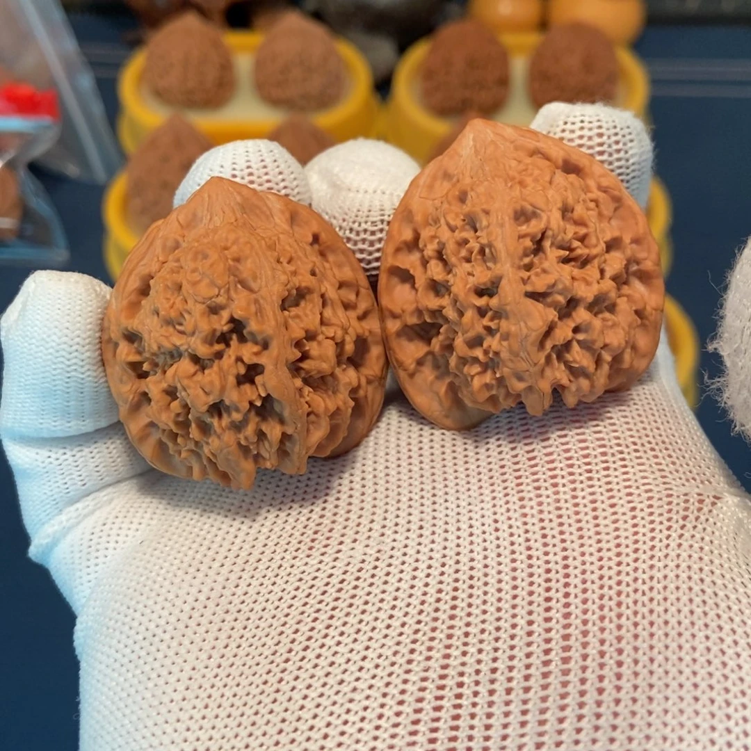 文玩核桃把件40尺满天星010