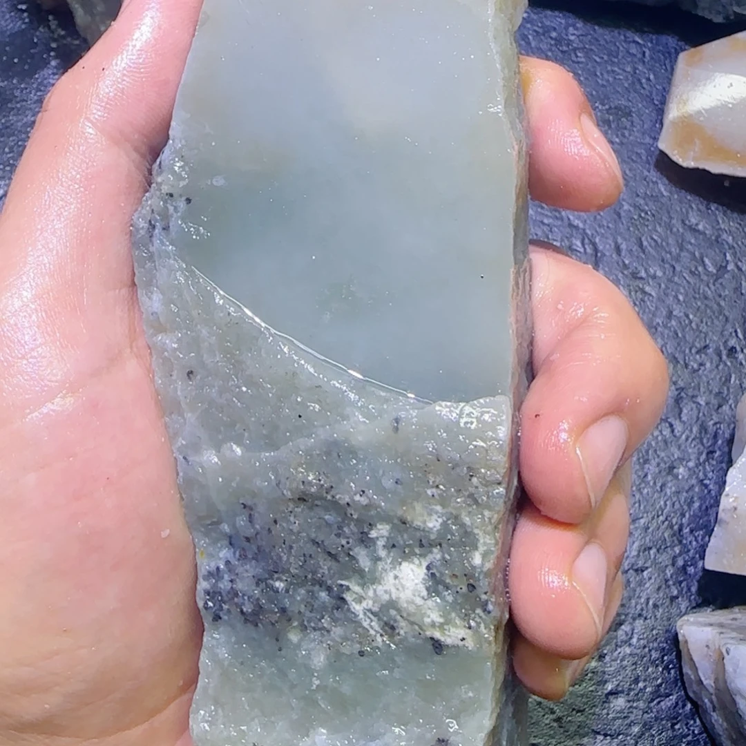 和田玉未镶嵌珠宝半成品