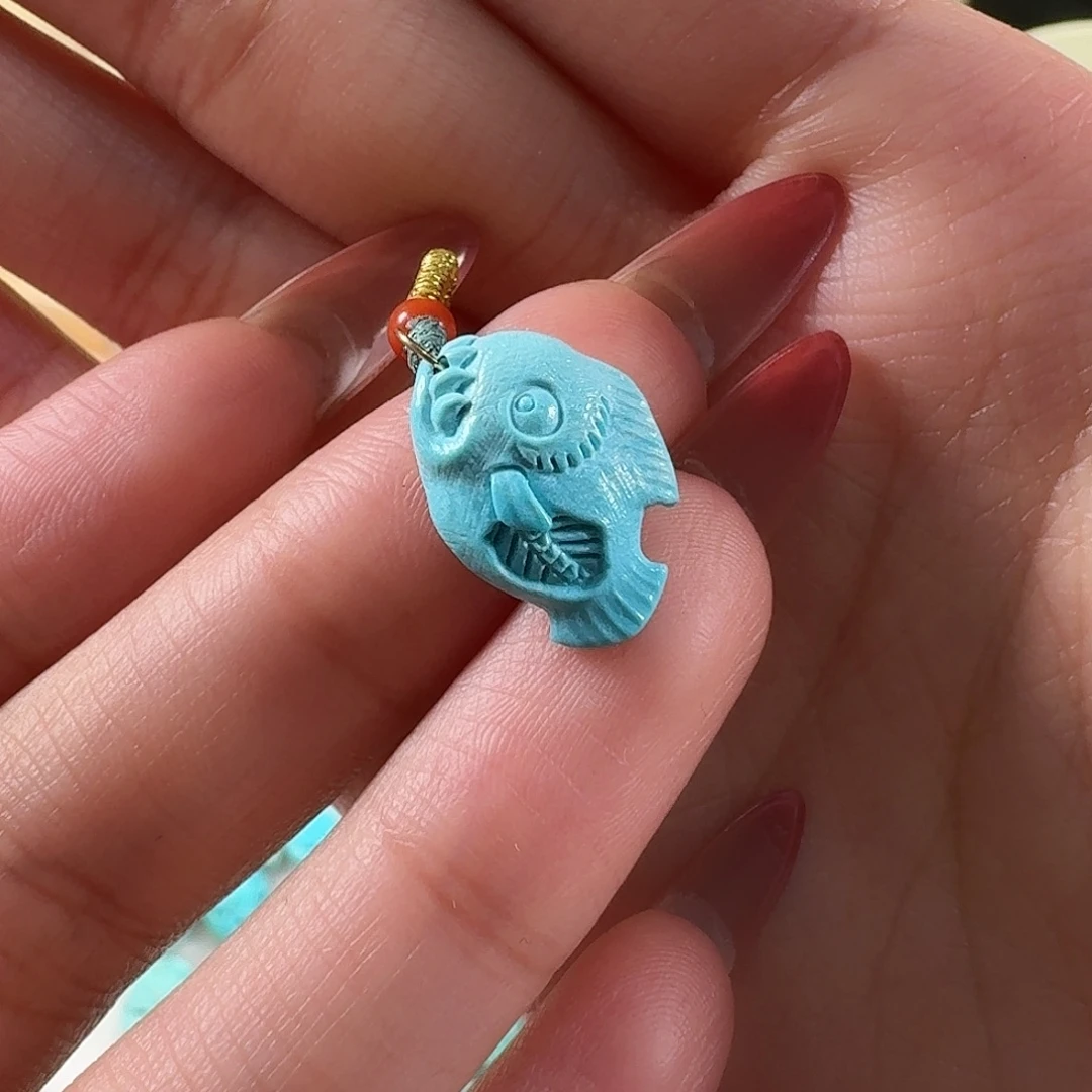 绿松石足铂镶嵌吊坠(不含链)骷髅小鱼