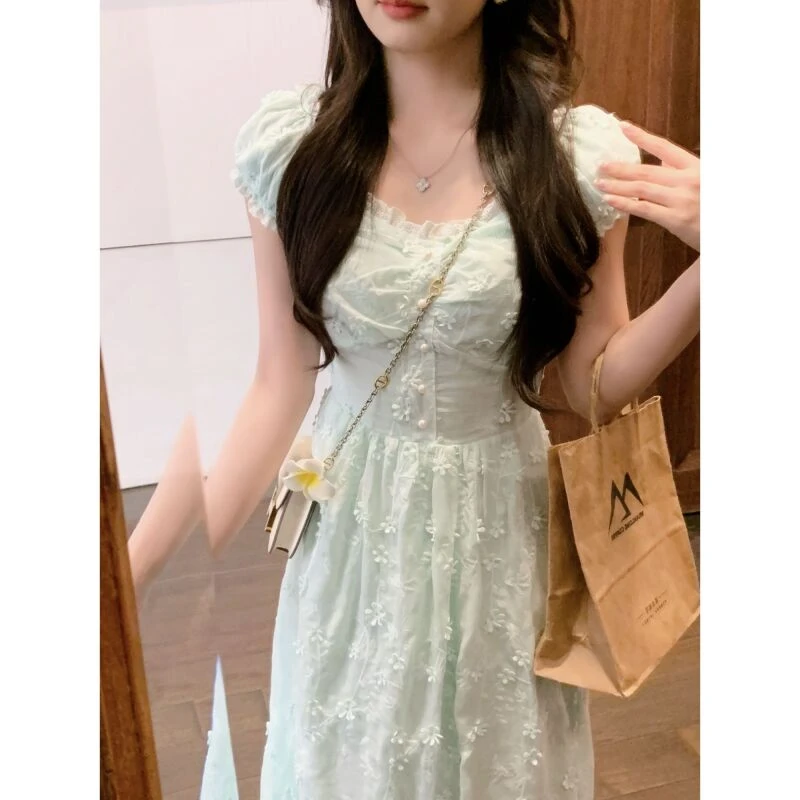 【现货青仓】安璃 夏日甜美小清新蕾丝钩花刺绣花边领连衣裙