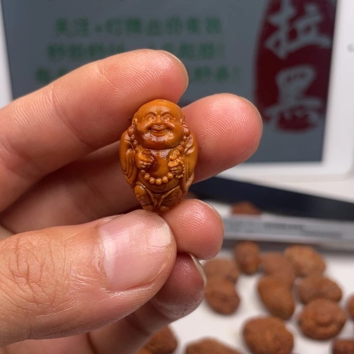 橄榄核吊坠橄榄核雕刻单籽。
