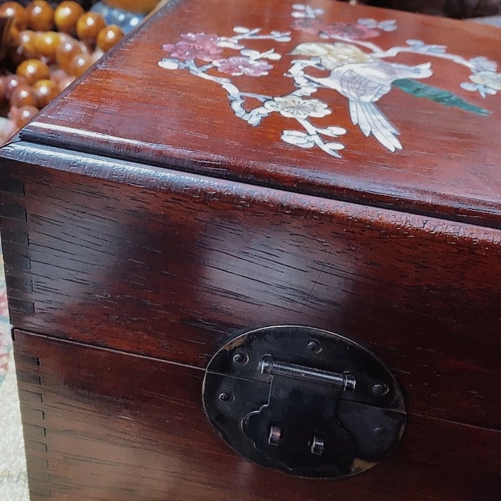 c b n jvb m g kgn b