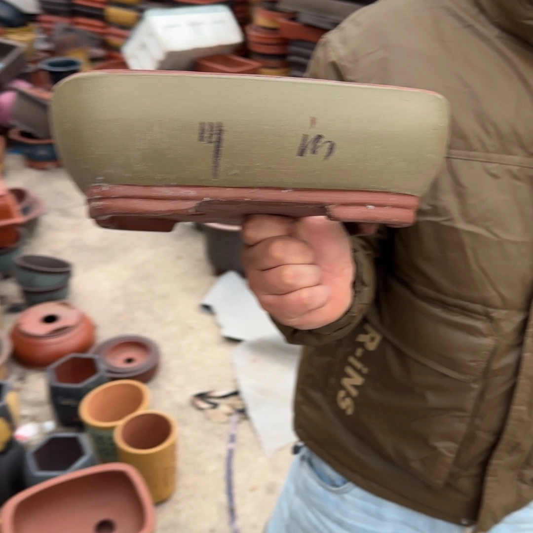 紫砂花盆瑕疵和瑕疵