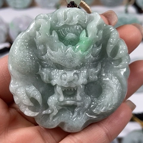 翡翠颈饰未镶嵌龙行天下福利