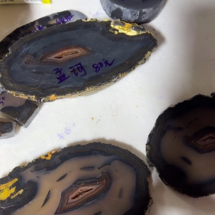 玛瑙/玉髓未镶嵌珠宝半成品工费抛光