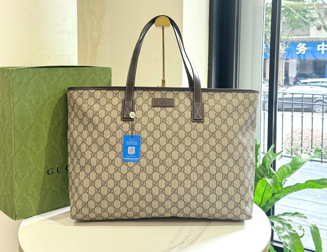 99新 GUCCI/古驰 Gucci 老花 托特购物袋 99新/8245