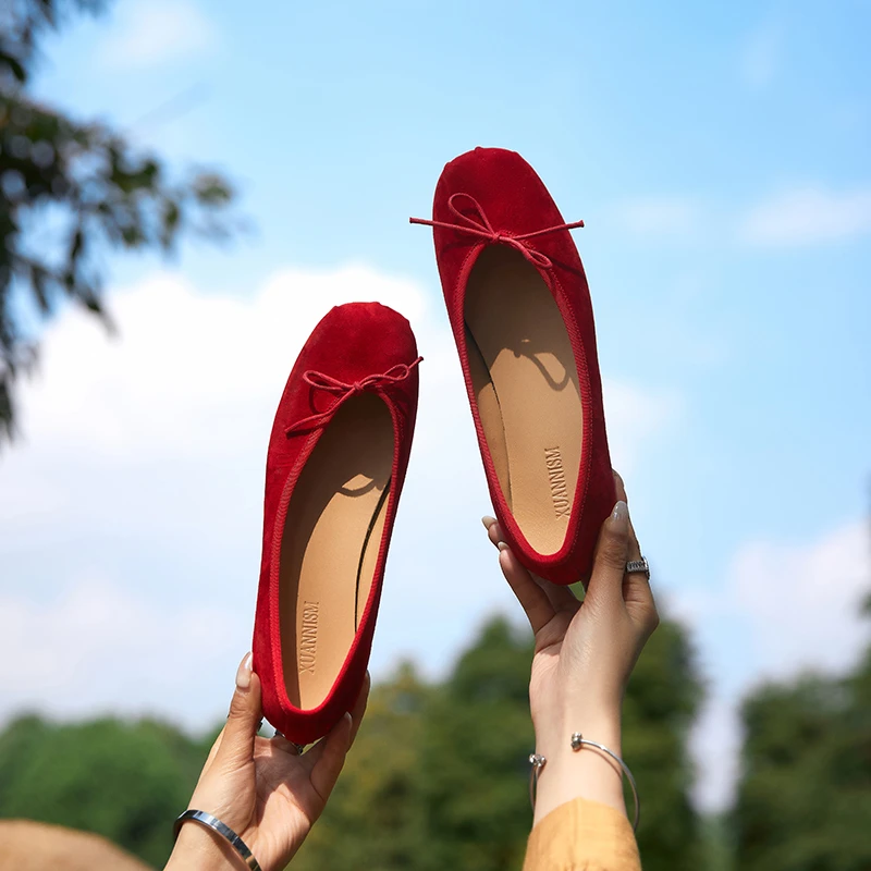 法式褶皱圆头平底鞋浅口奶奶鞋2025春夏新款红色蝴蝶结芭蕾舞单鞋