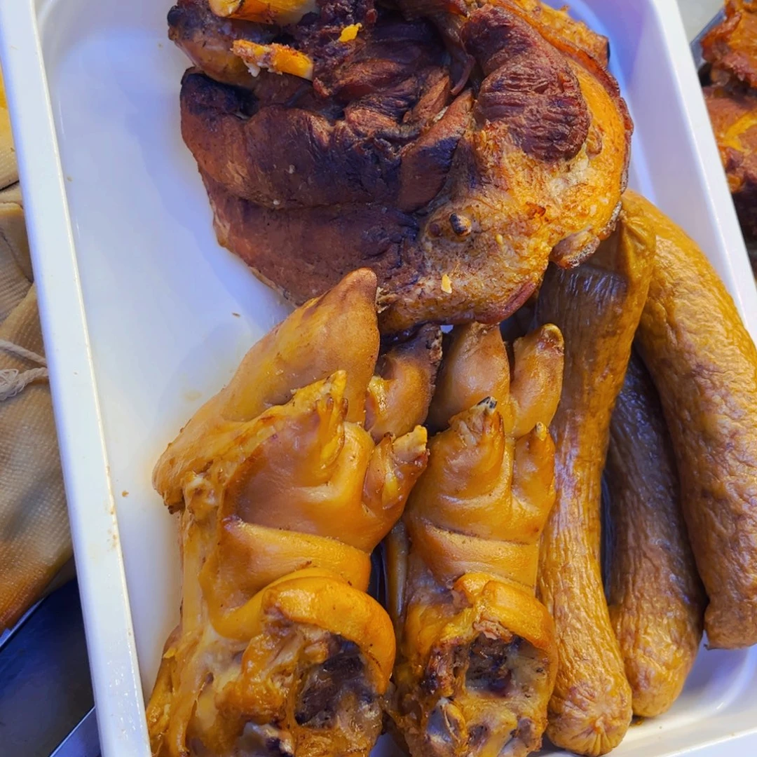 2斤肘子➕2大猪蹄➕3红肠99包邮