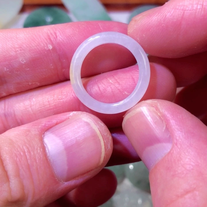 翡翠未镶嵌颈饰天然a货翡翠