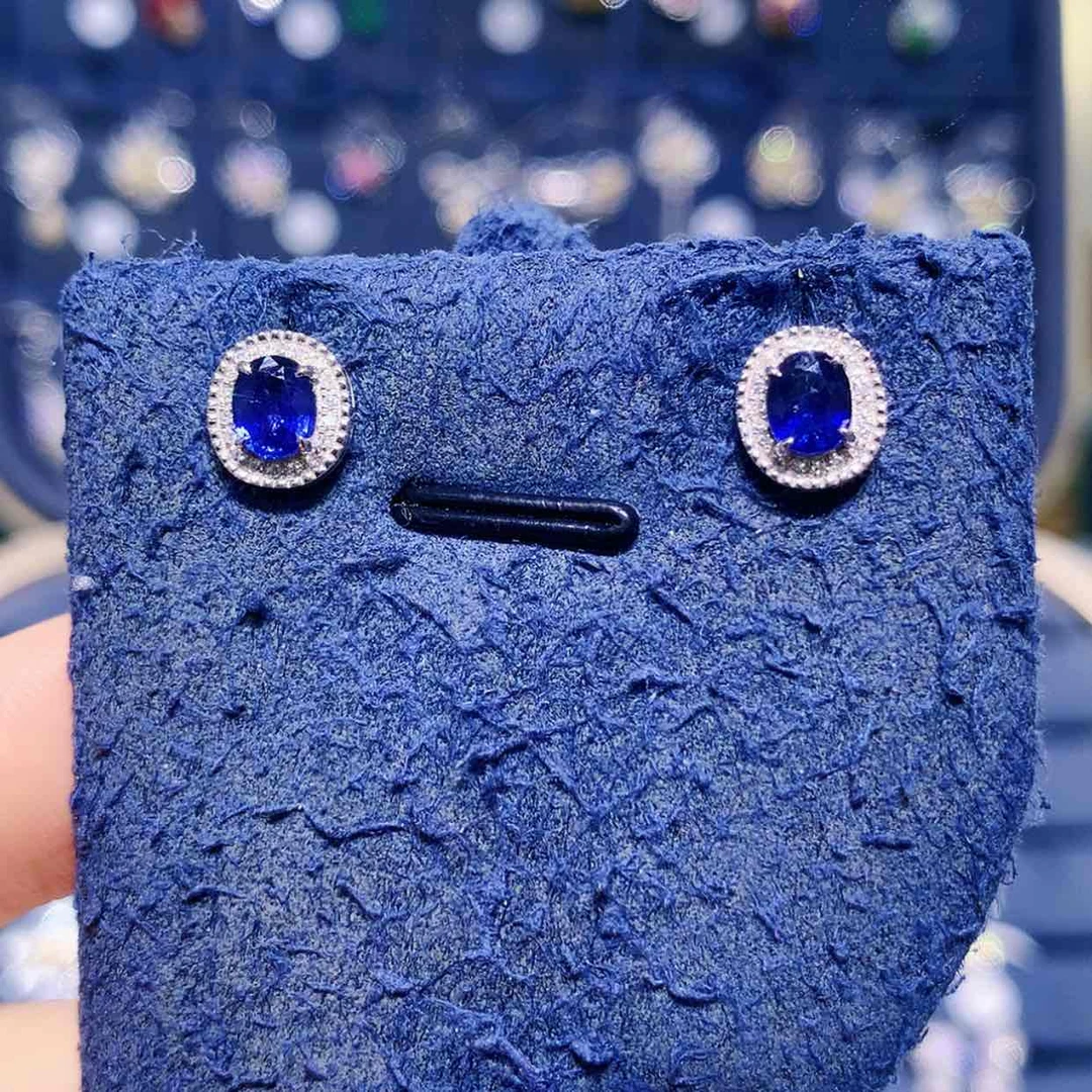 【闪购商品】耳饰蓝宝石铂Pt850镶嵌蓝宝石蛋面耳钉