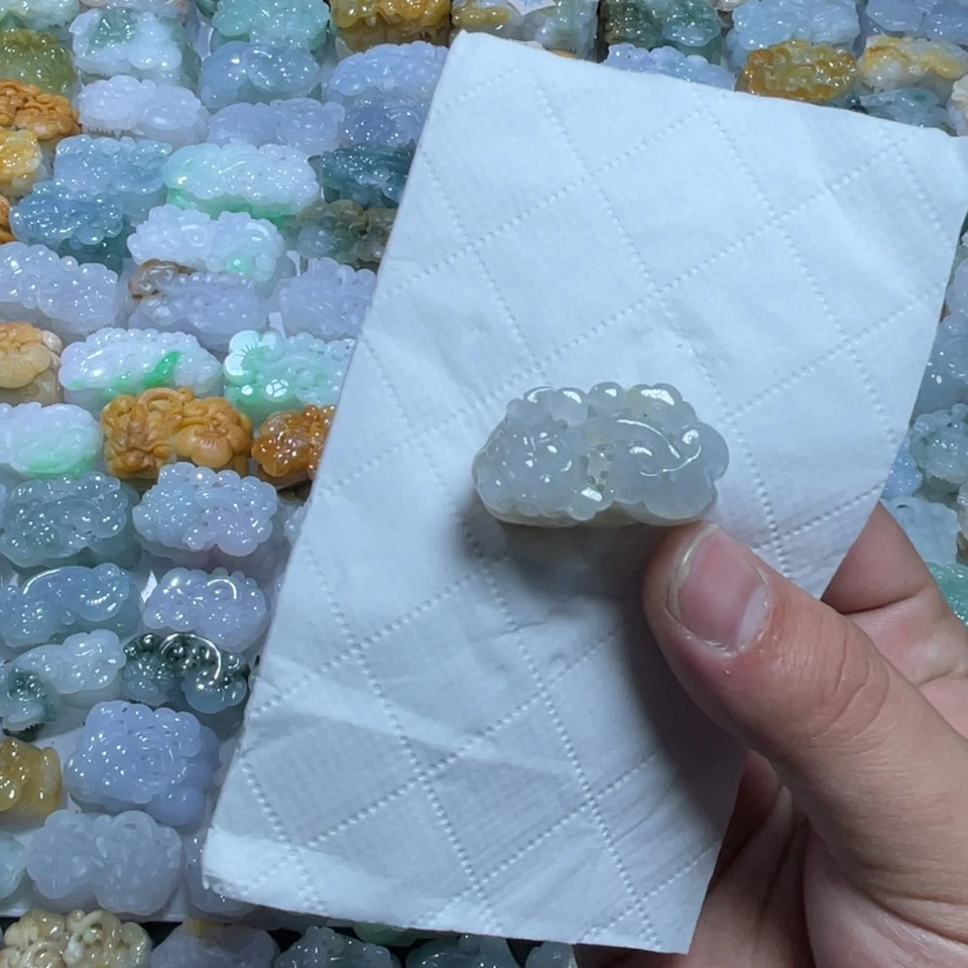 翡翠未镶嵌颈饰天然