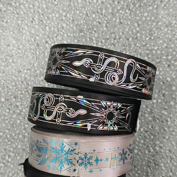 织绣零零零零零太阳蛇