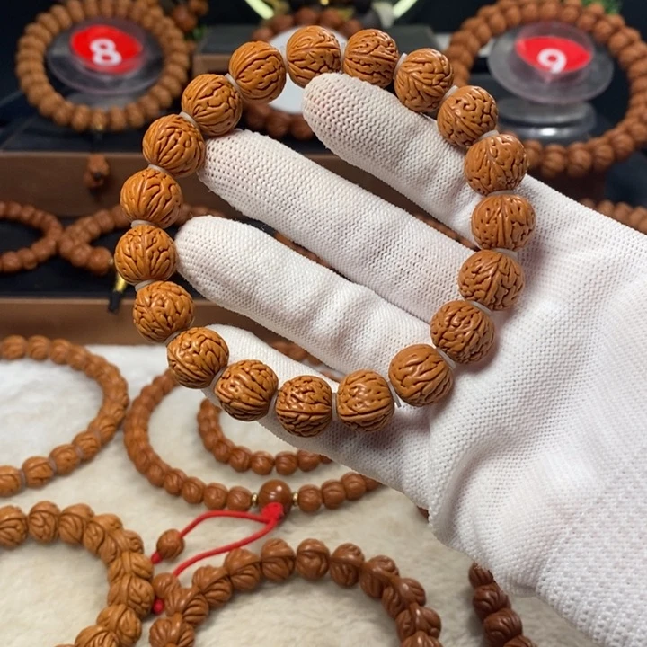 桃核吊坠秦岭龙纹