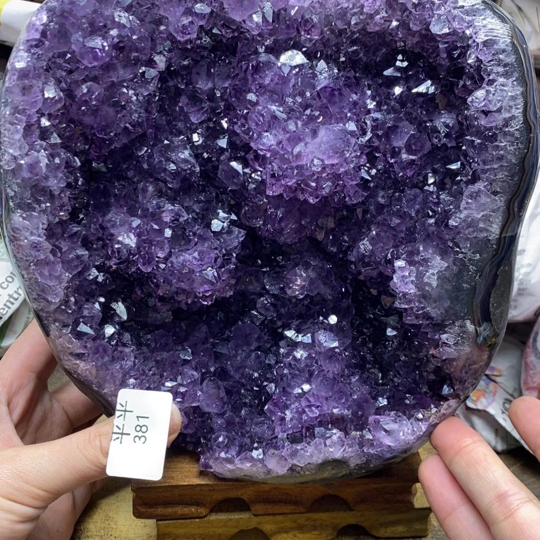 紫晶乌拉圭未镶嵌