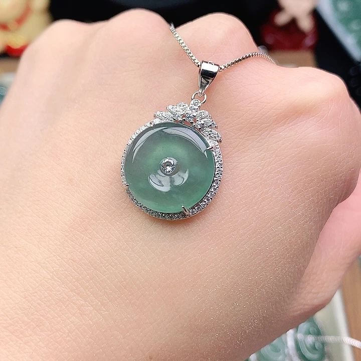 颈饰银S925镶嵌翡翠吊坠