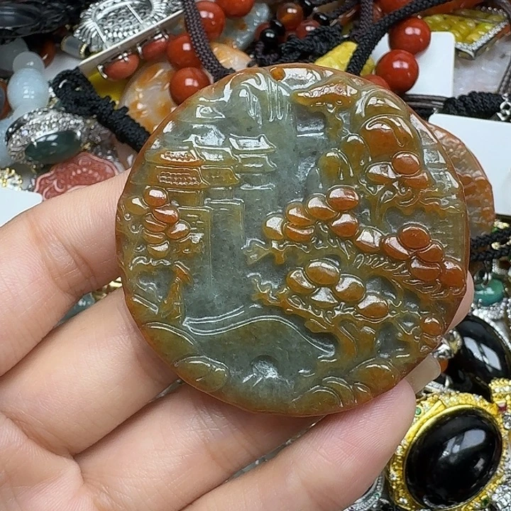 翡翠未镶嵌颈饰翡翠