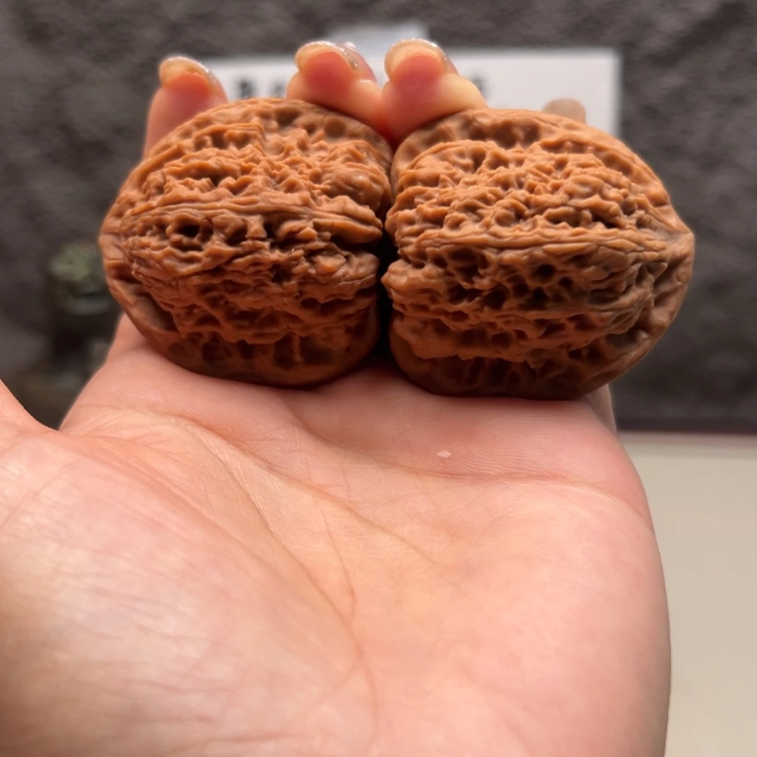 天***狼文玩核桃把件南疆41.5