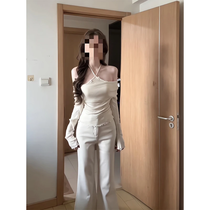 2025新款女士秋季修身简约高级感露肩一字领针织衫上衣高腰微喇裤