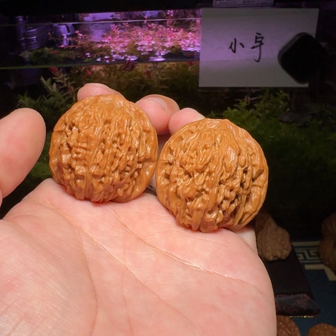 1080号37蓟县四座楼文玩核桃