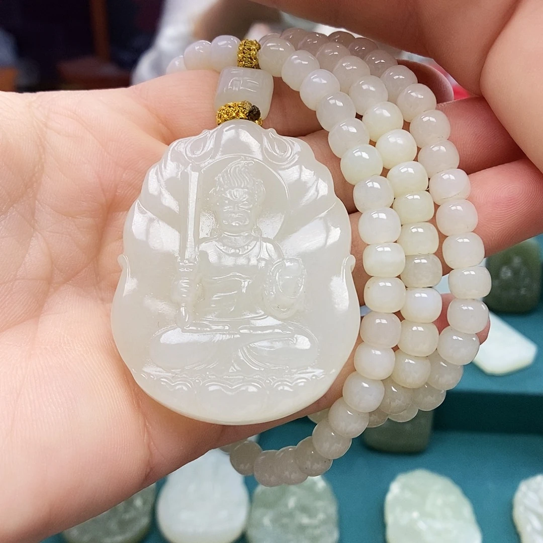 ****磊颈饰未镶嵌和田玉