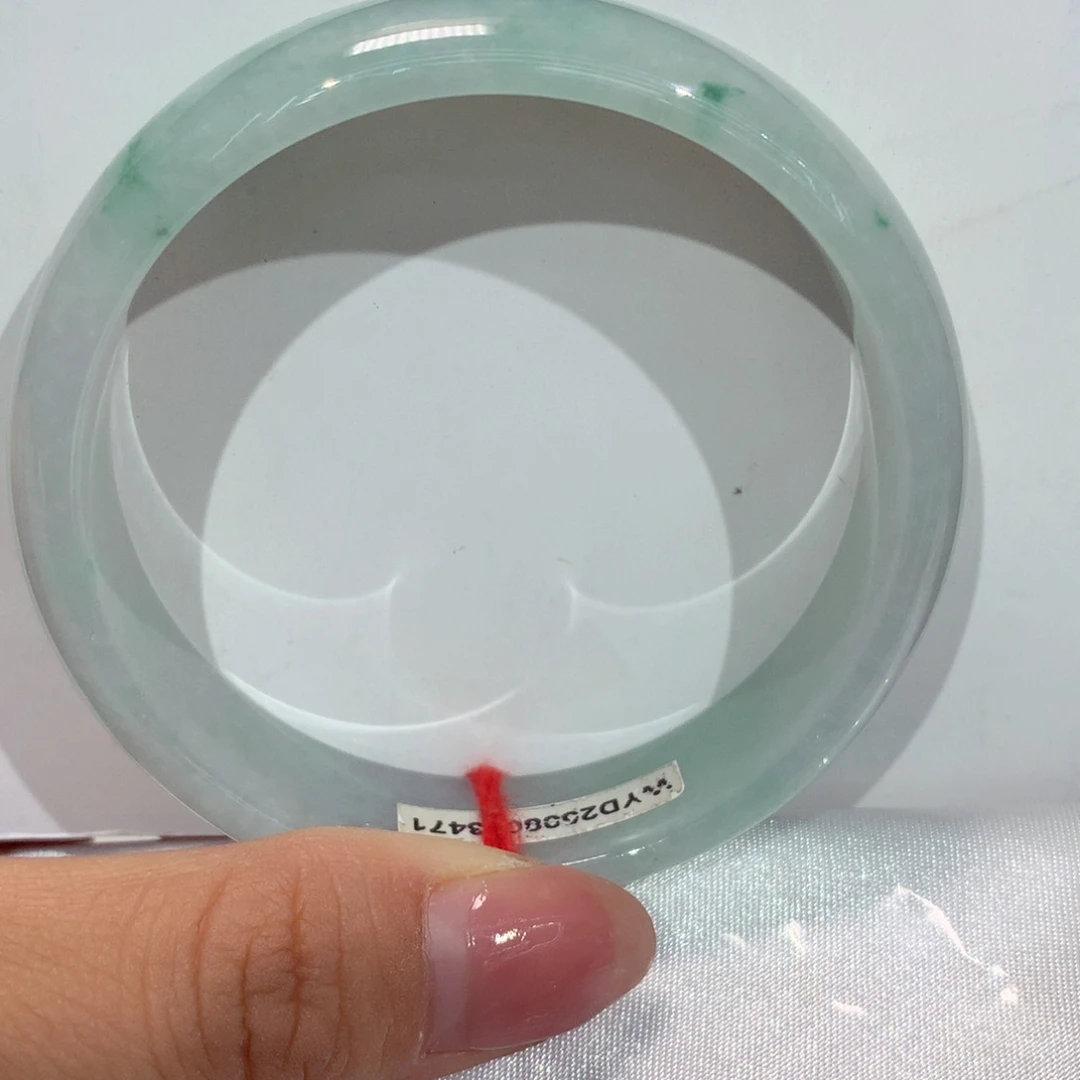 翡翠未镶嵌手镯纯天然06