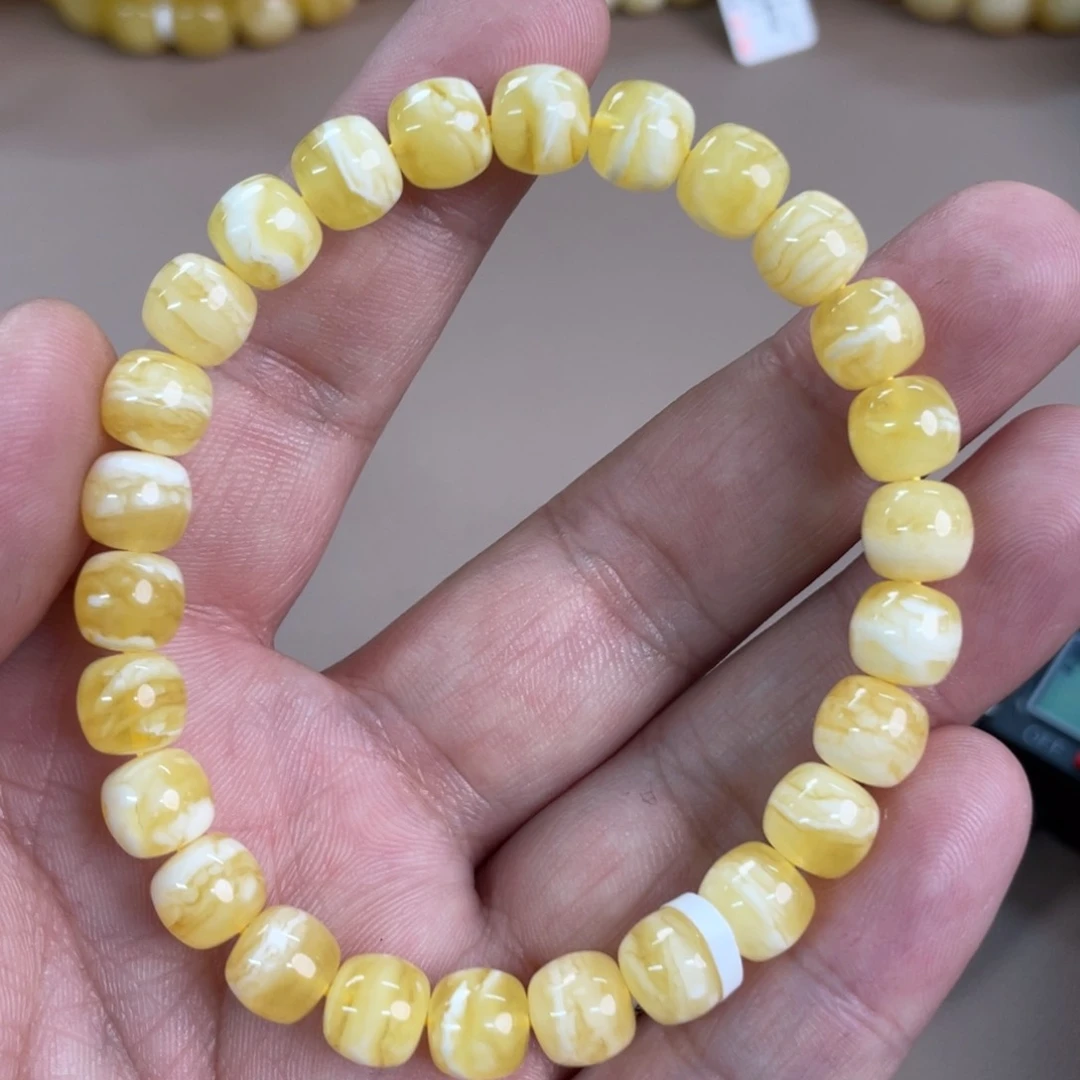 琥珀裸石未镶嵌0270000000