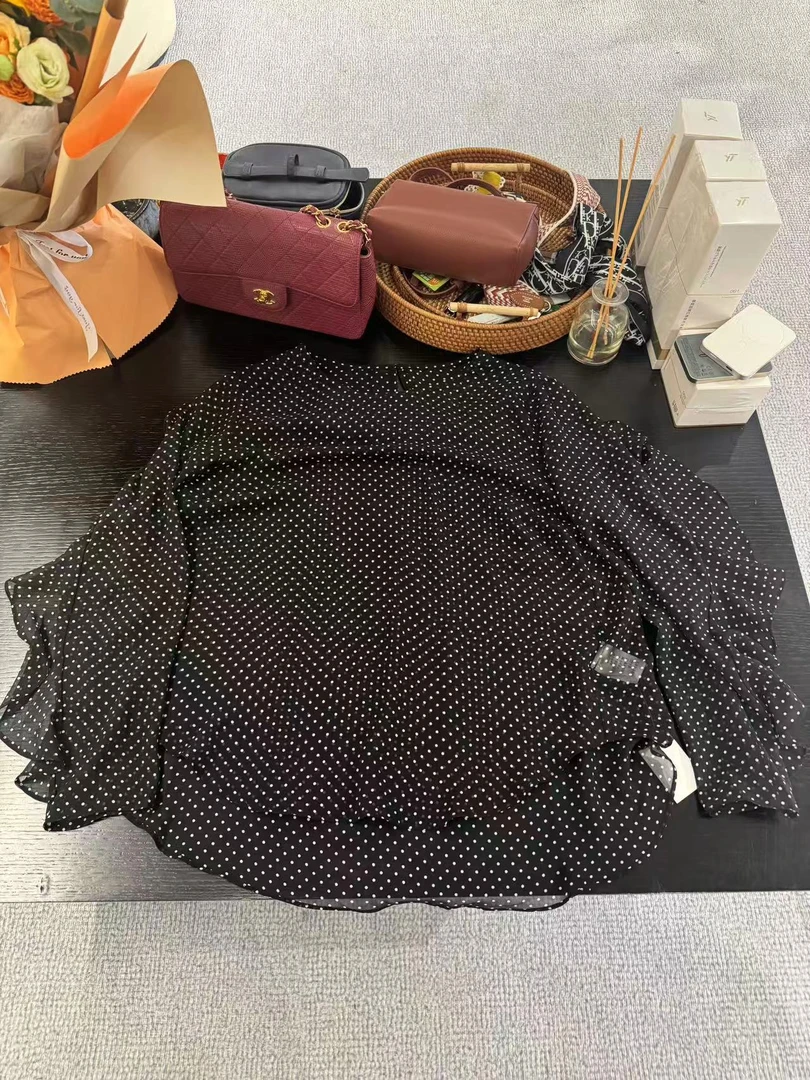 新款时尚百搭衬衫 YT9838