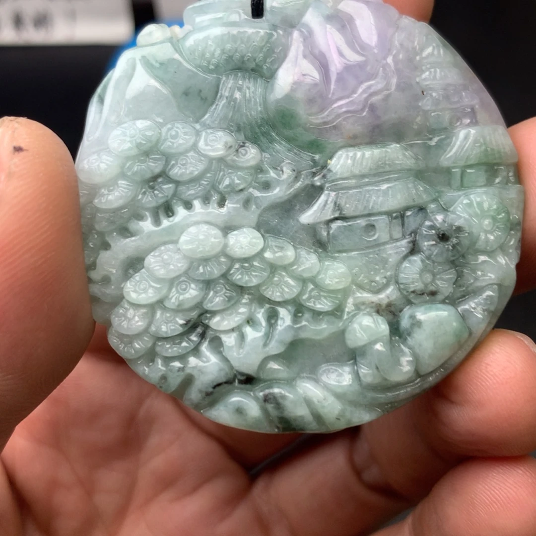 翡翠未镶嵌颈饰翡翠首饰和翡翠珠宝