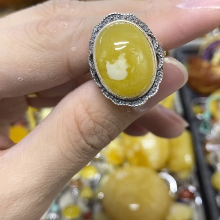 银S925镶嵌蜜蜡裸石戒指
