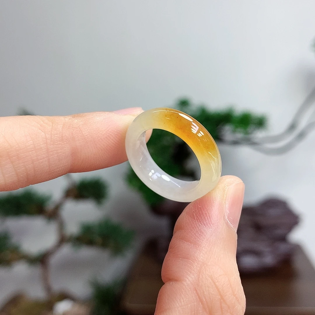 翡翠戒指未镶嵌10-11号