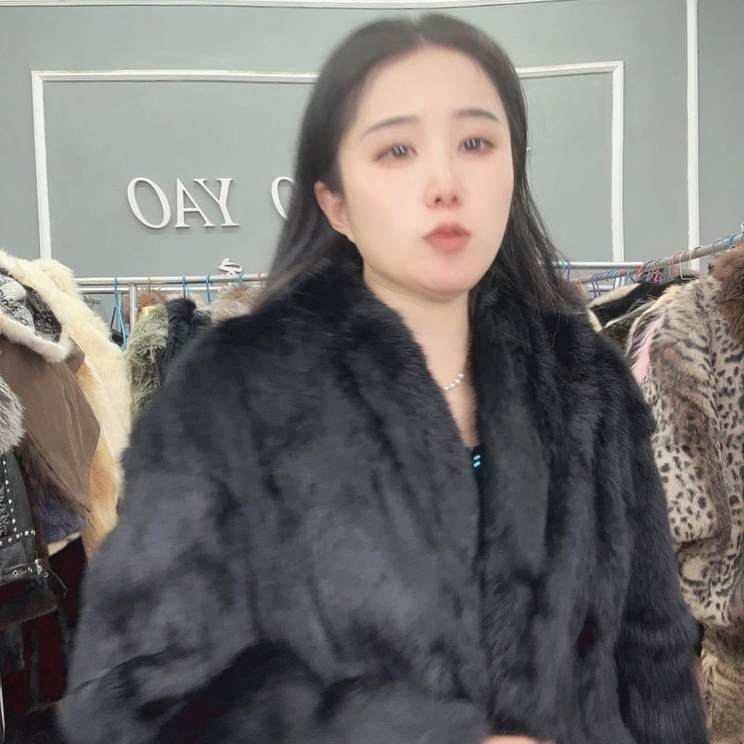 姚小妖家高端皮草