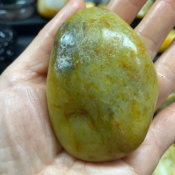 和田玉（糖玉）未镶嵌挂件