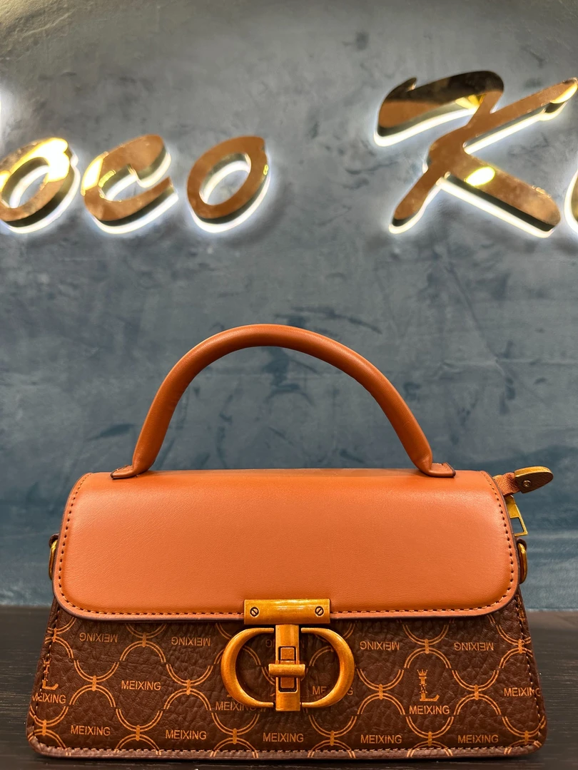 （亮牌灯点关注才可以拍）单肩斜手提包气质手提包肩包经典轻奢时尚