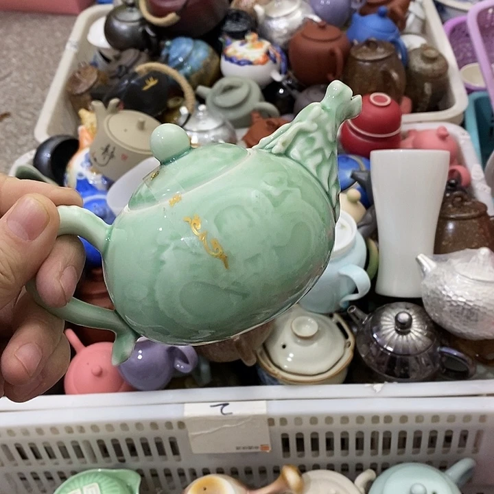 陶瓷艺术品及陶瓷制品