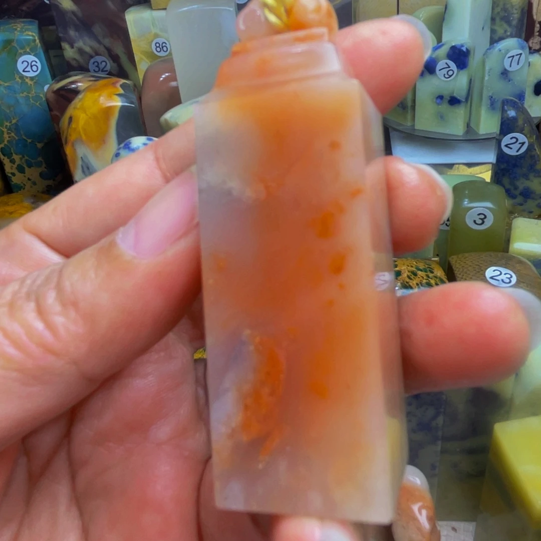 青田石印石吴****）老挝石