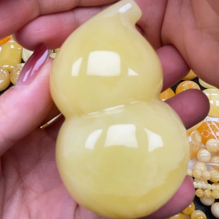 裸石蜜蜡未镶嵌蜜蜡大葫芦重76克