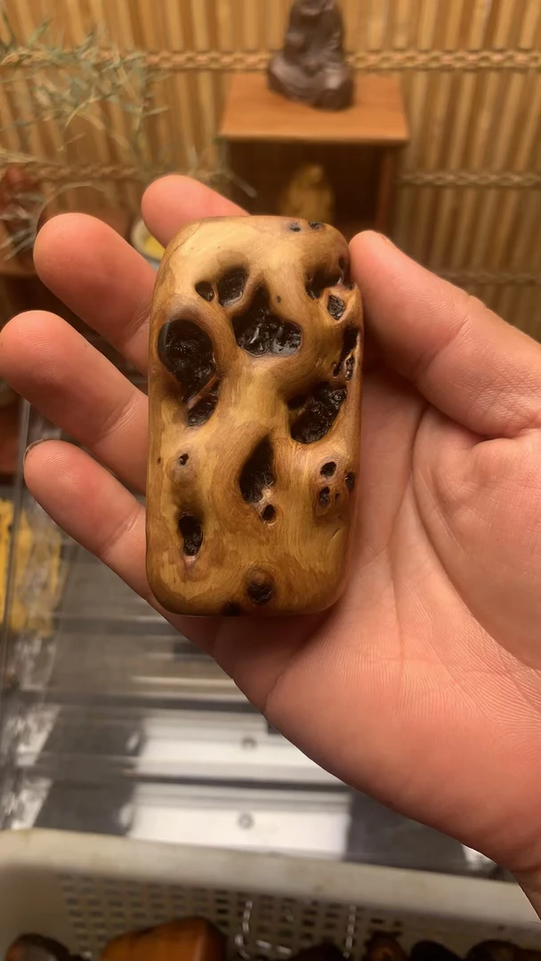 百年雷击枣木手把件 摆件