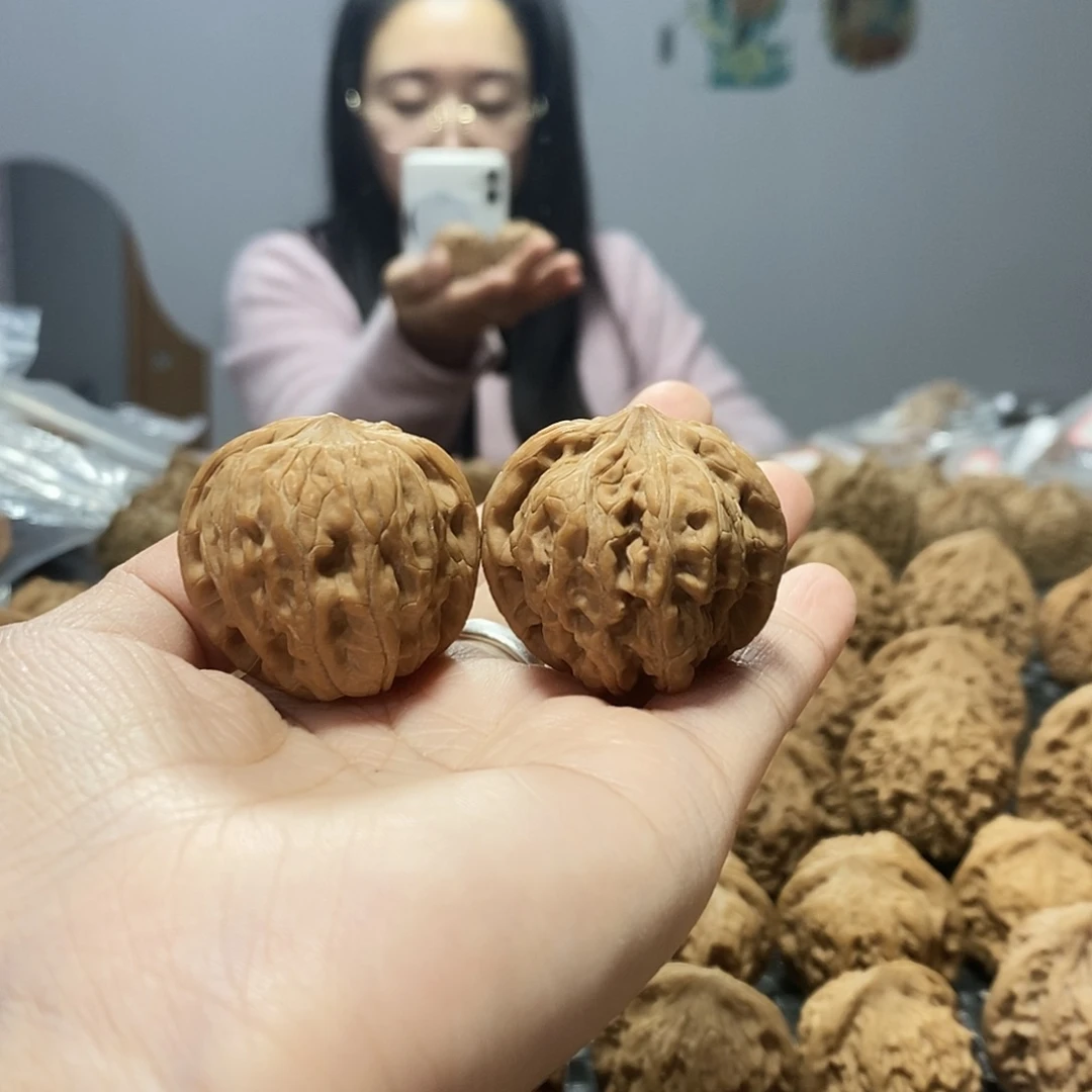 吊坠桃核芭蕉扇35+白尖