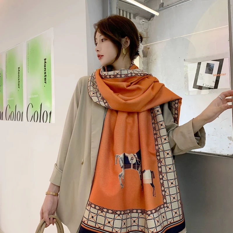 高货保暖围巾女冬季百搭时尚《新款菱格战马》双面披肩高档外搭两用