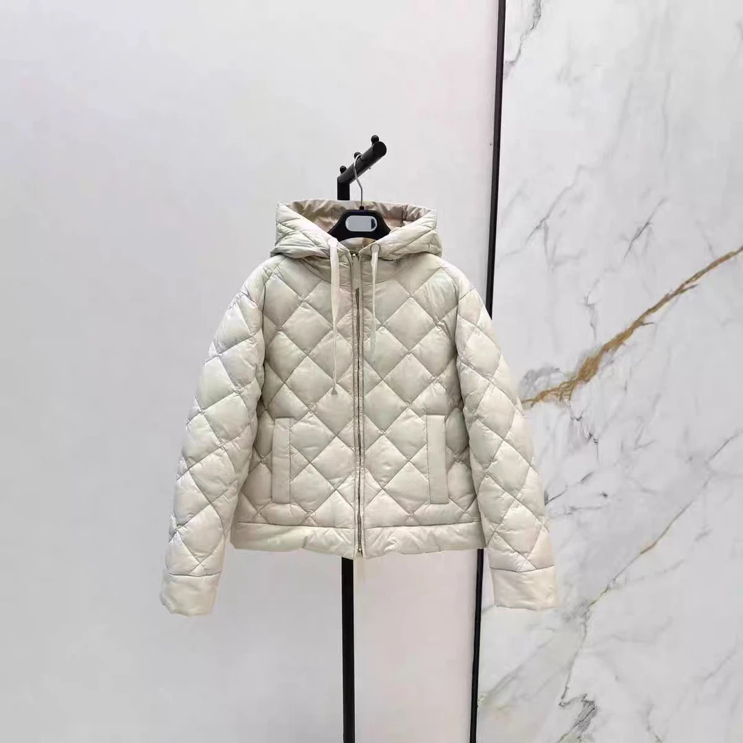 【兜欢米】双面穿菱格连帽短款白鹅绒加厚保暖冬季简约外套