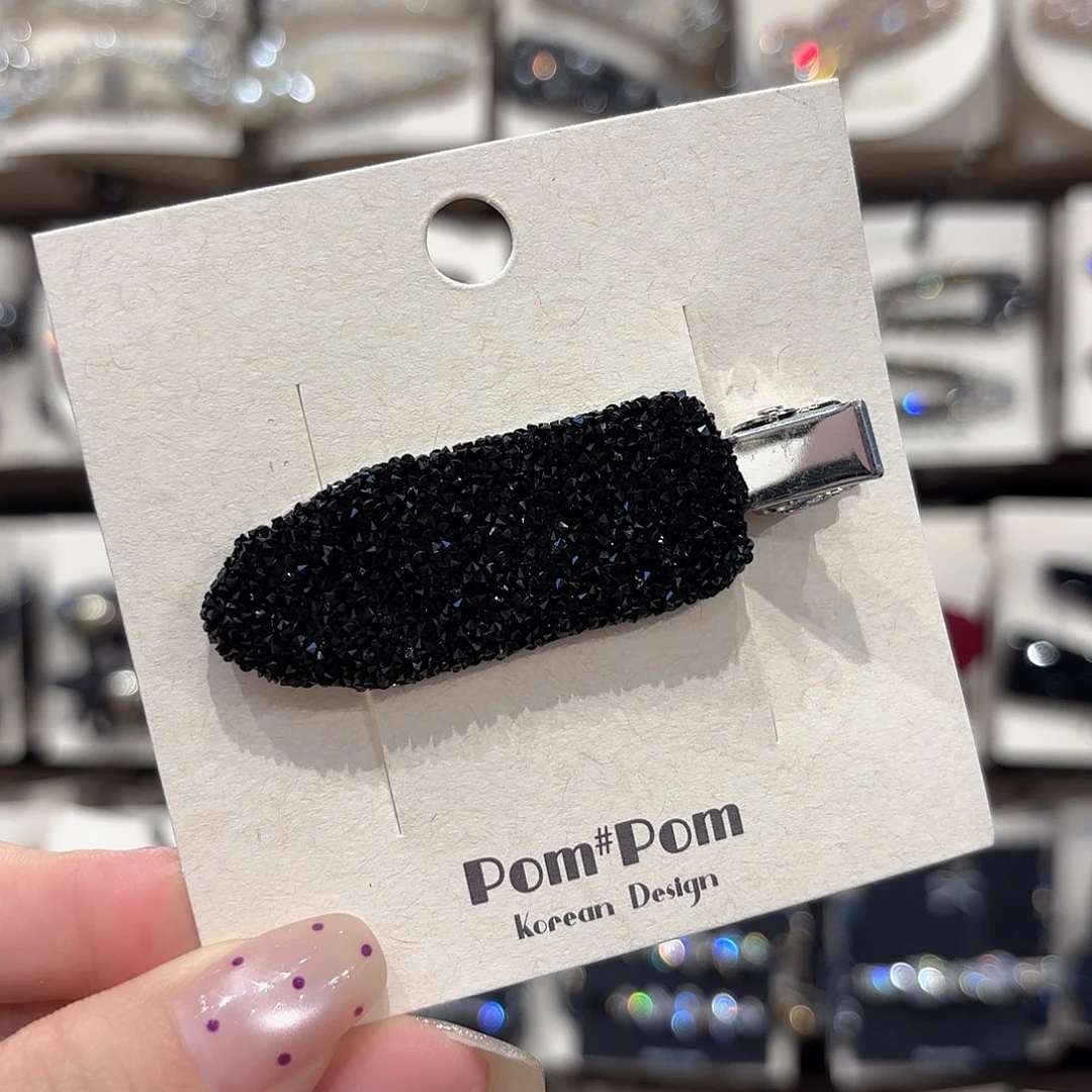 皮质铁合金黑色无痕夹