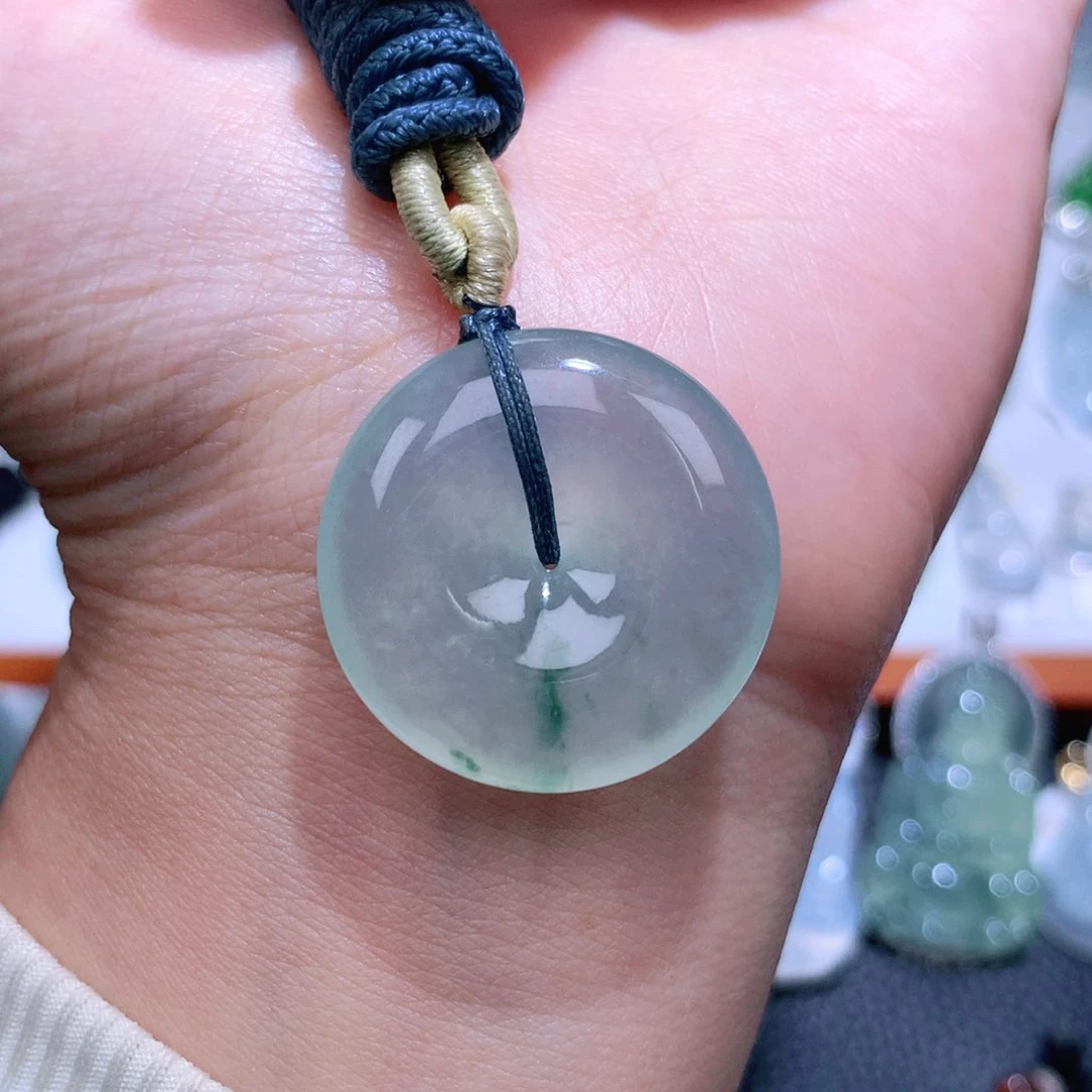 颈饰未镶嵌翡翠扣子