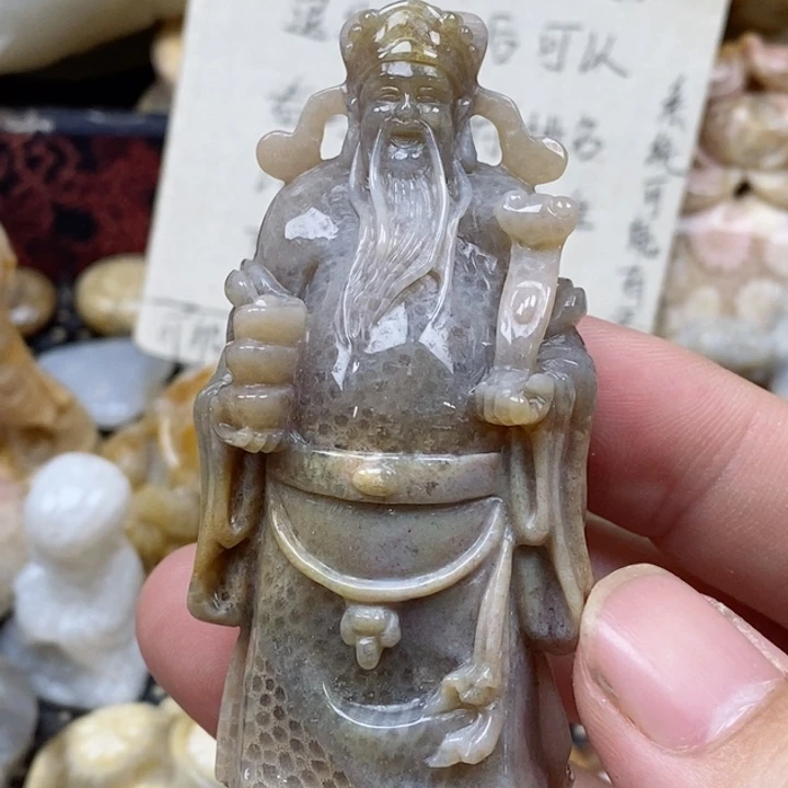 石英质玉未镶嵌颈饰