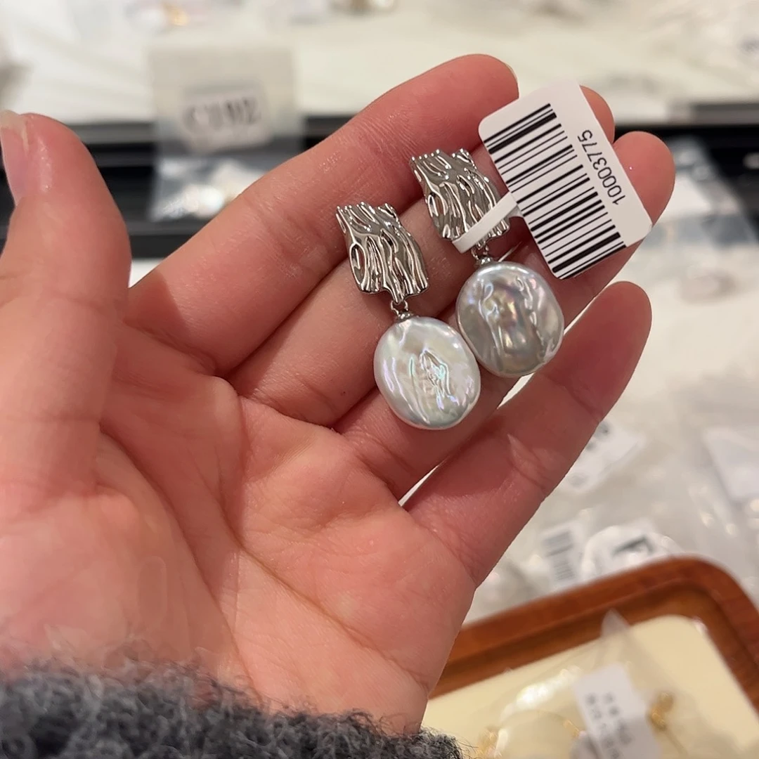 淡水珍珠耳饰合金