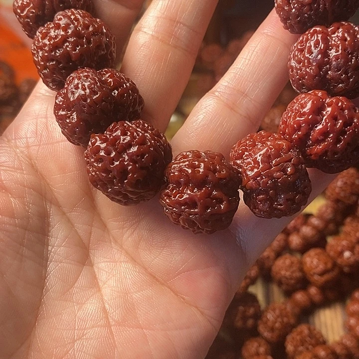 吊坠金刚菩提康*