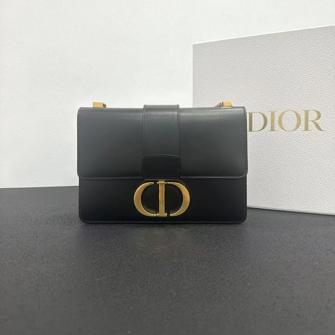 未使用 DIOR/迪奥 壹所/DIOR 蒙田30 肩带款 中号 黑皮斜挎包闲置