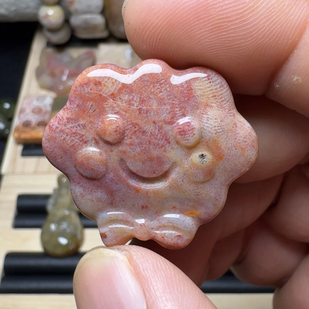 硅化玉未镶嵌纯天然色有机玉石保真色