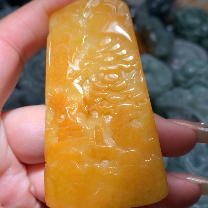 翡翠未镶嵌颈饰保真天然A货翡翠