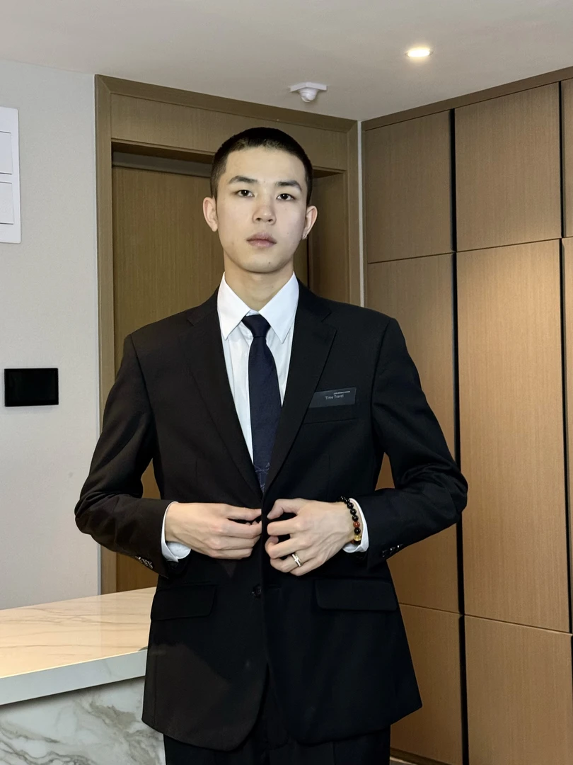 莫嘉俊同款西装套装