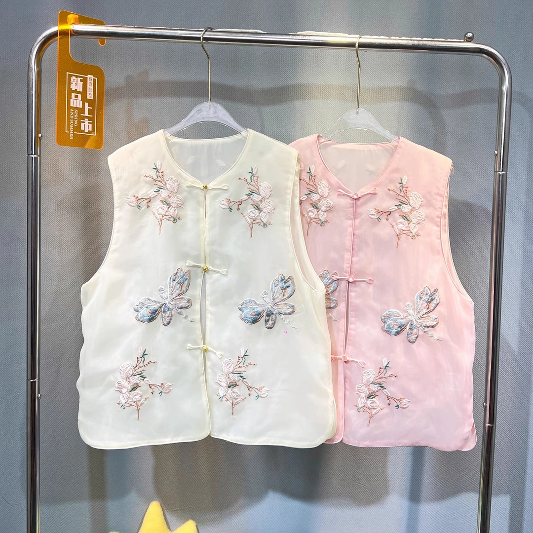 新中式2025夏季新款国风绣花欧根纱马甲女复古圆领盘扣高级感上衣